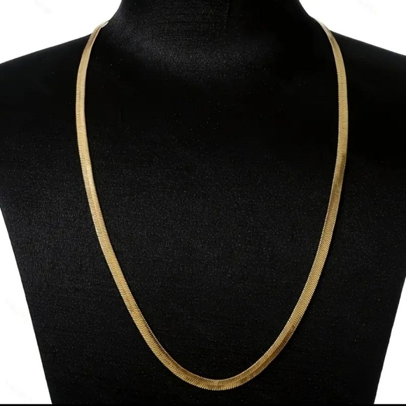 18K GOLD PLATED NECKLACE AND BRACELET SET-CLEARENCE - Picture 5 of 8